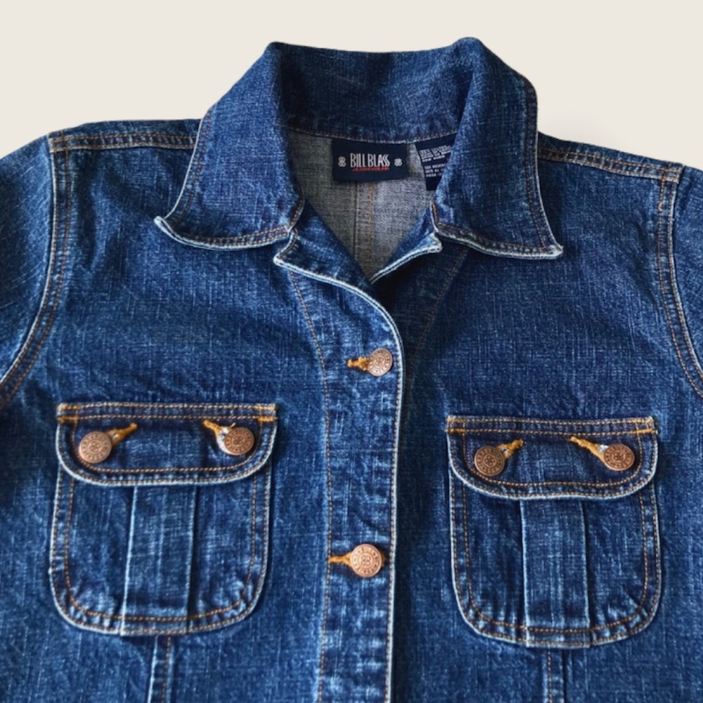LIKE NEW Bill Blass Denim Jacket - Darkwash - Picture 6 of 8
